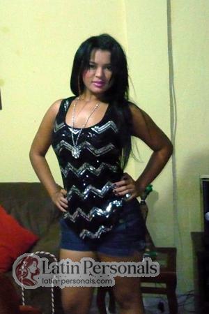 150273 - Yislaine Age: 34 - Colombia