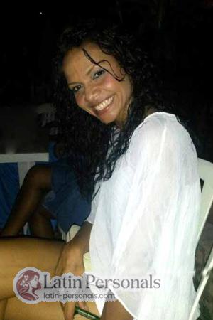 151848 - Luz Mary Age: 45 - Colombia