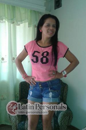 156498 - Virgelyna del Carmen Age: 51 - Colombia