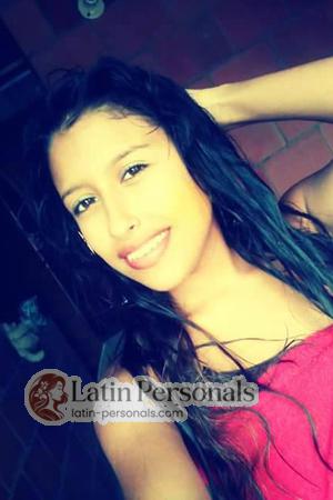 156922 - Paula Age: 29 - Colombia