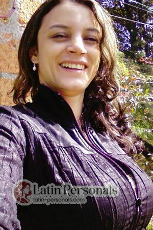 157821 - Monica Aydee Age: 43 - Colombia