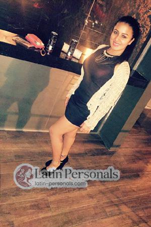 164554 - Mariam Age: 30 - Costa Rica