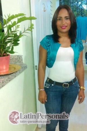 164567 - Teofila Age: 38 - Dominican Republic