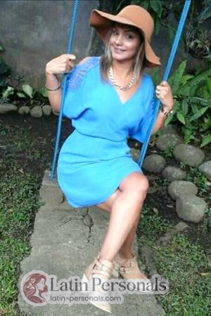 167639 - Michelle Age: 45 - Costa Rica
