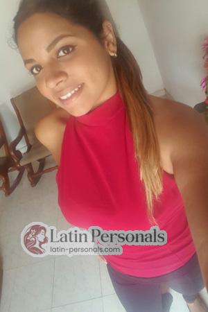 169001 - Gheraldine Age: 30 - Colombia