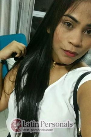 172003 - Maria Laura Age: 29 - Colombia