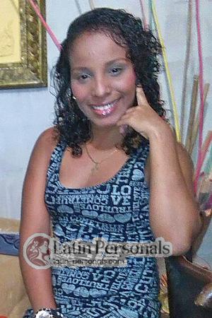 174050 - Yasaidys Age: 35 - Colombia