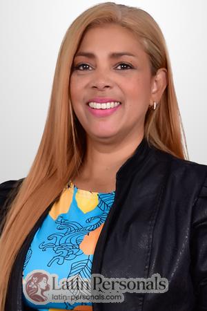 174360 - Paula Andrea Age: 48 - Colombia