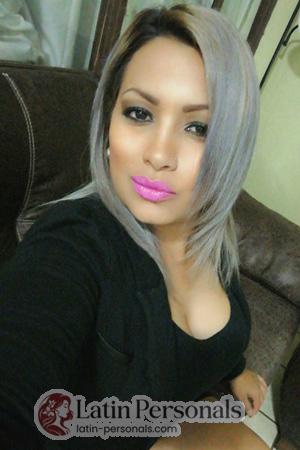 176040 - Joselyn Age: 41 - Costa Rica