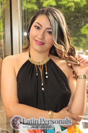 176808 - Luciana Age: 35 - Colombia