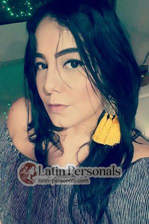 176809 - Laura Age: 32 - Colombia
