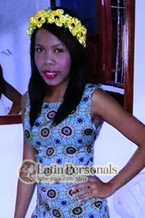177106 - Claudia Age: 33 - Colombia