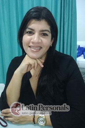 177451 - Yerlindis Age: 42 - Colombia