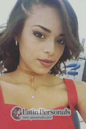 180075 - Yineth Age: 26 - Colombia