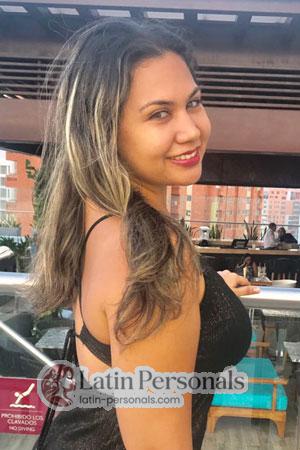 180477 - Lina Age: 39 - Colombia