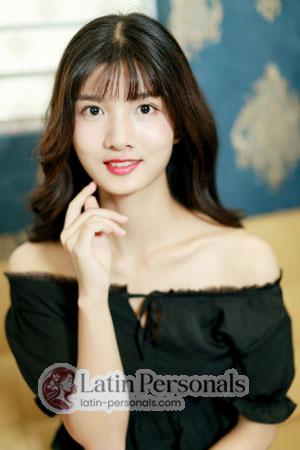 182089 - Huiling Age: 26 - China