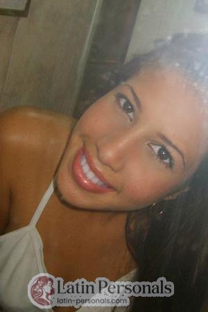 184578 - Nazareth Age: 26 - Venezuela