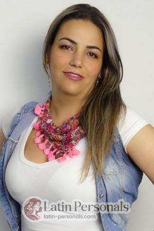 190461 - July Age: 37 - Colombia