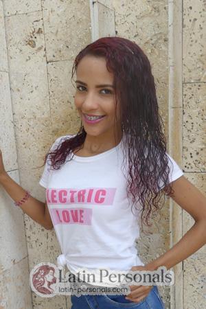 190864 - Yoliseth Age: 27 - Colombia