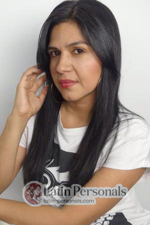 192907 - Paola Age: 40 - Colombia