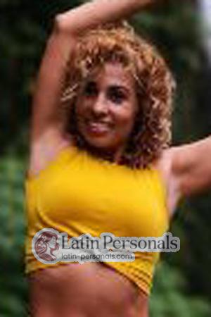 193291 - Marianela Age: 45 - Costa Rica