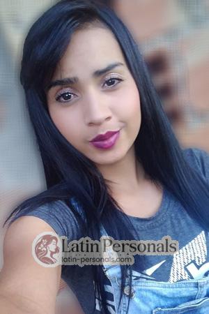 194493 - Janet Age: 28 - Colombia