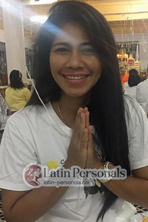 195177 - Ubonrat (Au) Age: 42 - Thailand