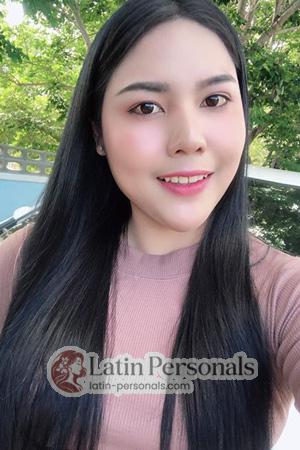 195802 - Benchawan Age: 29 - Thailand