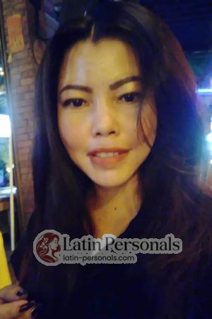 197001 - Rossarin Age: 43 - Thailand