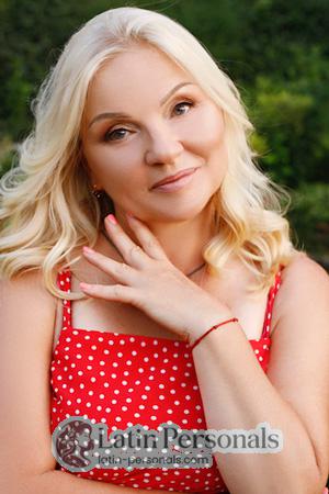 197090 - Valentina Age: 62 - Ukraine
