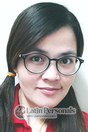 197772 - Yaowarak (Pui) Age: 43 - Thailand