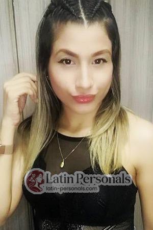 198157 - Yaireth Age: 31 - Colombia
