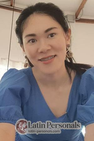 198162 - Rungtiwa (Tam) Age: 35 - Thailand