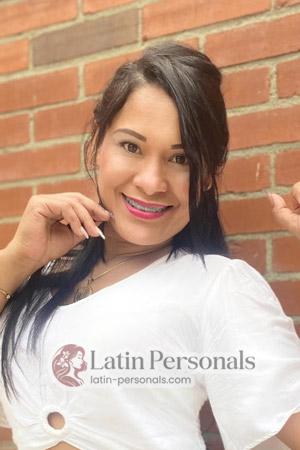 198523 - Yaxury Age: 38 - Colombia