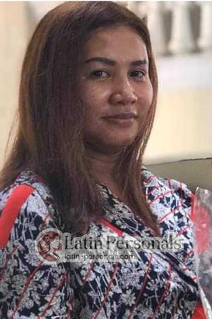 199099 - Jariyaporn Age: 45 - Thailand