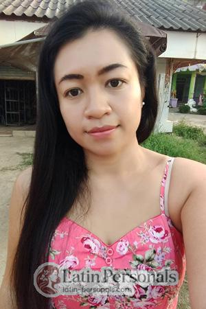 199409 - Wisuttida Age: 37 - Thailand