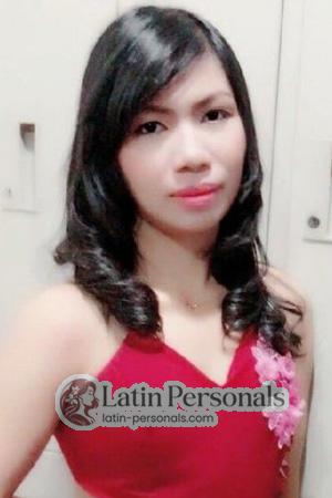 200469 - Nipaporn Age: 42 - Thailand