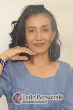 200815 - Doris Age: 54 - Colombia