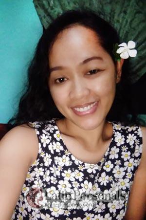 200990 - Rhezel Age: 35 - Philippines