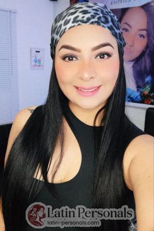 201729 - Sandra Age: 37 - Colombia