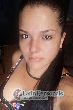 202790 - Yorleny Age: 43 - Costa Rica