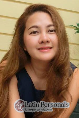 205597 - Ariyaporn Age: 41 - Thailand