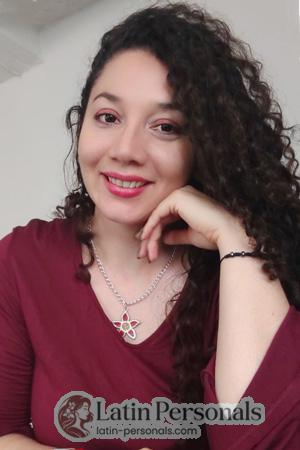 207324 - Jessica Age: 37 - Colombia