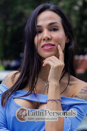 207603 - Natalia Age: 42 - Colombia