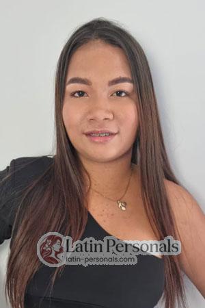 207661 - Jessenia Age: 27 - Colombia