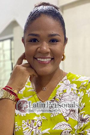 208177 - Claudia Age: 44 - Colombia