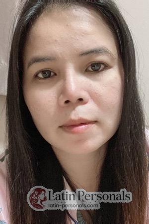 209048 - Chareerat Age: 47 - Thailand