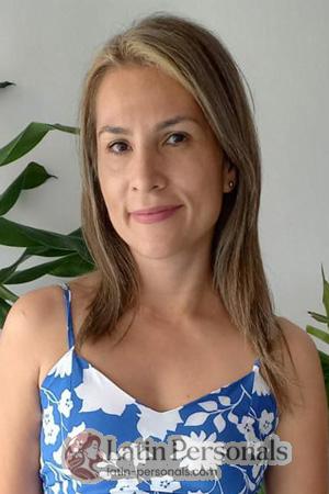 209521 - Alba Age: 43 - Colombia