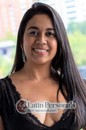 209752 - Veronica Age: 34 - Colombia