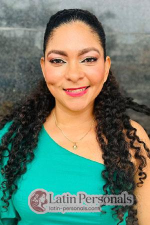 209839 - Andrea Age: 35 - Colombia